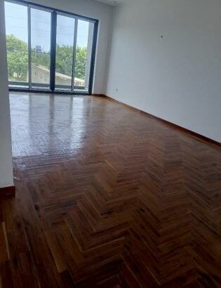 Vende-se apartamento, tipo3 no bairro de laulane