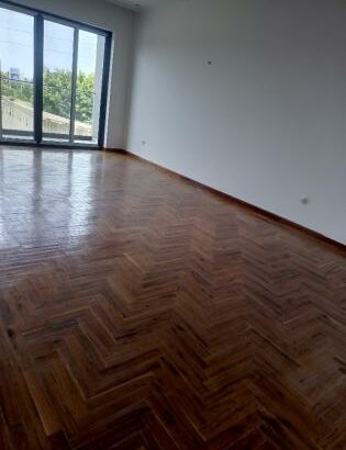 Vende-se apartamento, tipo3 no bairro de laulane