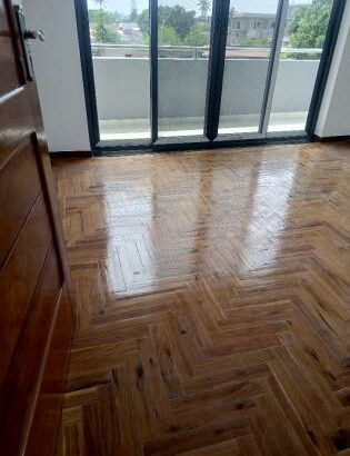 Vende-se apartamento, tipo3 no bairro de laulane