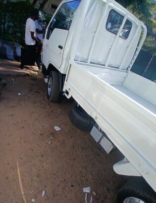 TOYOTA | HIACE | 2L | 4WD | RECÉM-IMPORTADA 🎁