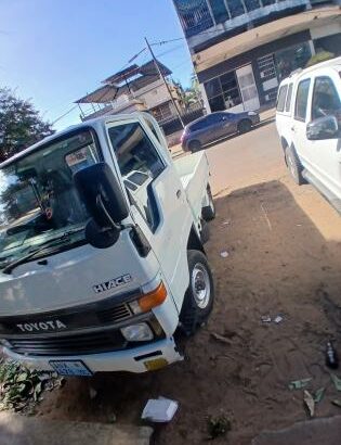 TOYOTA | HIACE | 2L | 4WD | RECÉM-IMPORTADA 🎁