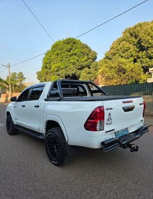 Toyota Hilux GD6 DAKAR 2020 Recém importado