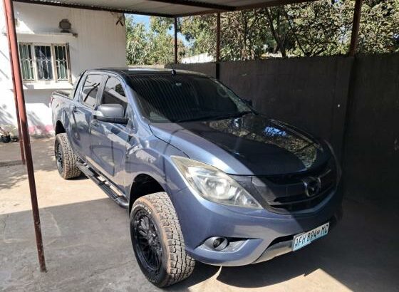 Mazda BT-50 2016 Comprado no Agente Ronil