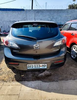 Mazda Axela Sport 2010 Novas do parque