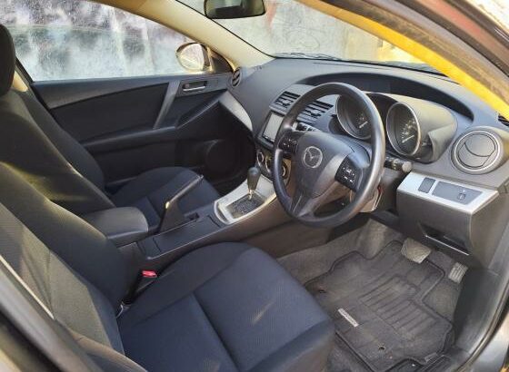 Mazda Axela Sport 2010 Novas do parque