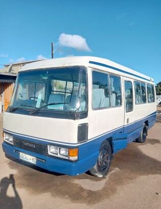 TOYOTA | COASTER | MANUAL | 14B | 26 LUGARES