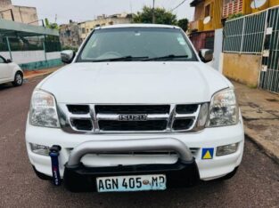 Isuzu | Go Big KB300 | 2010 | Diesel | 3.0 | Diff-lock