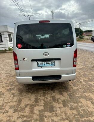 Toyota Hiace Quantum 2013 Recém Chegado Novinho