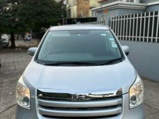 TOYOTA | NOAH | 2010 | AUTOMÁTICO | 08 LUGARES 🎁