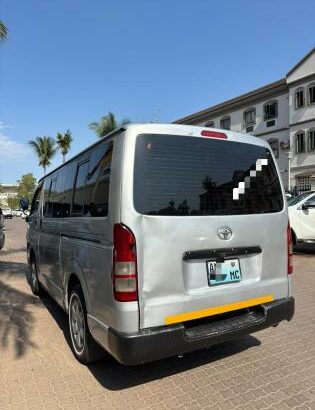 Toyota Hiace Quantum 2009