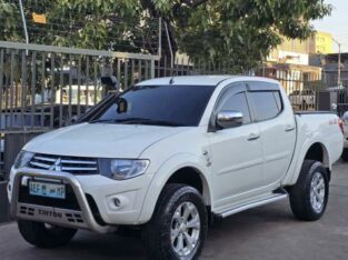 Mitsubishi Triton 2012 L200