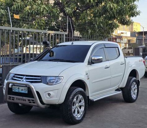 Mitsubishi Triton 2012 L200