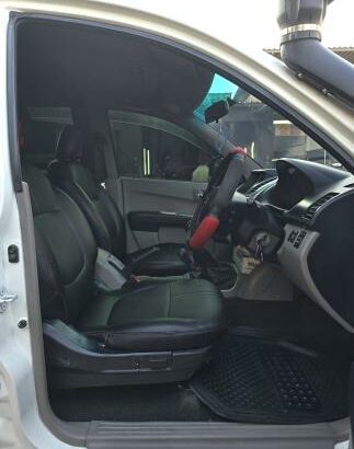 Mitsubishi Triton 2012 L200