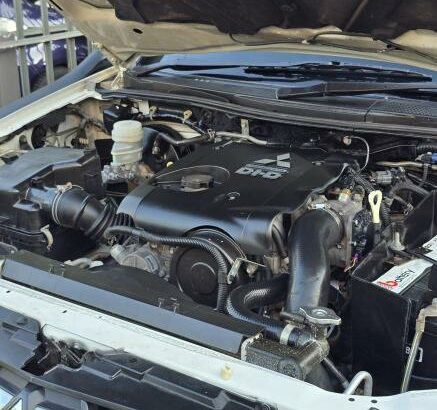 Mitsubishi Triton 2012 L200