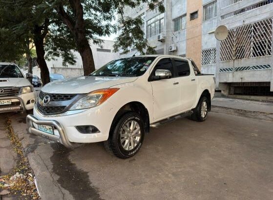 MAZDA | BT-50 | 2013 | AUTOMÁTICA | 3.2 | 4×4