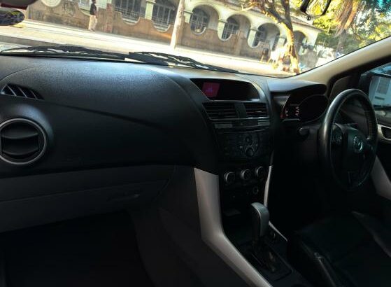 MAZDA | BT-50 | 2013 | AUTOMÁTICA | 3.2 | 4×4