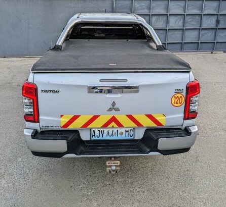 Mistubisho Triton 2020 Comprado no Agente