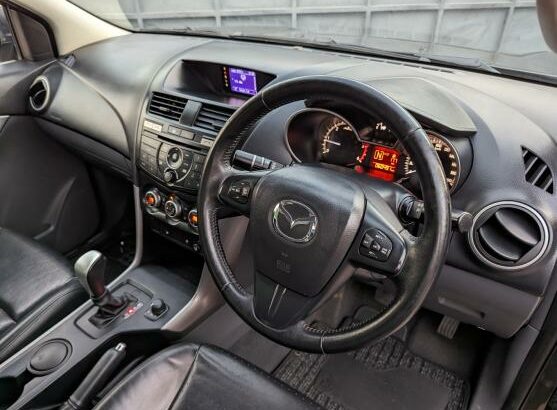 Mazda BT-50 2021 Comprado no Agente Ronil