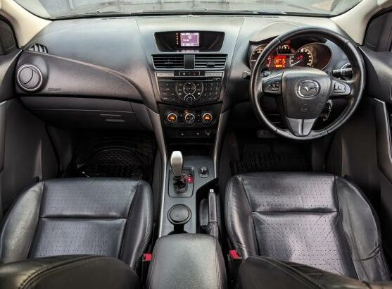 Mazda BT-50 2021 Comprado no Agente Ronil