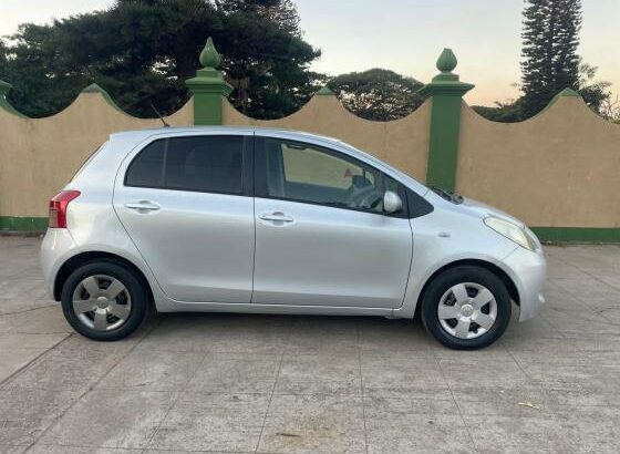 TOYOTA | VITZ | 2007 | AUTOMÁTICO | 1.3