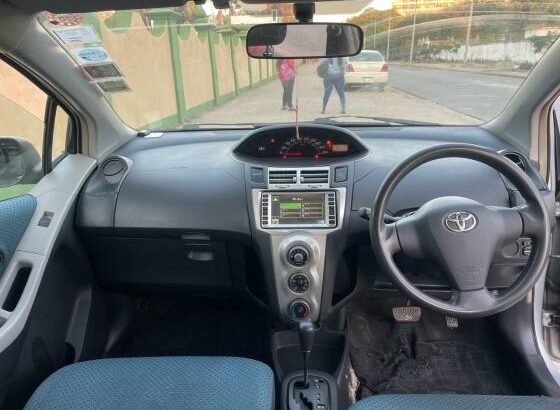TOYOTA | VITZ | 2007 | AUTOMÁTICO | 1.3