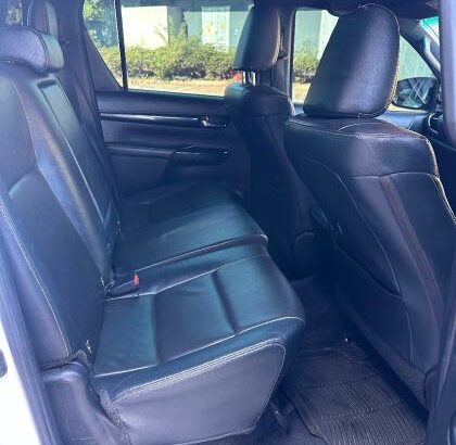 TOYOTA | HILUX GD-6 | 2021 | MANUAL | 4×4 🎁