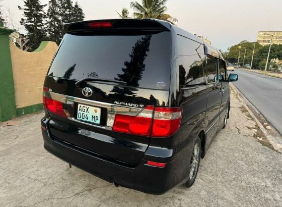 Toyota | Alphard | 2006 | Automático | 08 Lugares