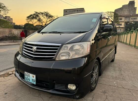 Toyota | Alphard | 2006 | Automático | 08 Lugares