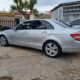 Mercedes-Benz C200 2010 – Impecável