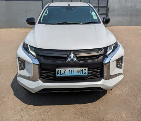 Mitsubishi Triton 2022
