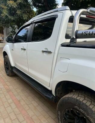 ISUZU | D-MAX | 2021 | AUTOMÁTICA | 3.0 | 4×4