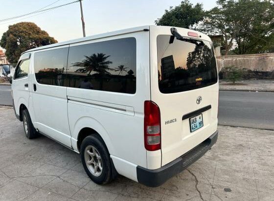 Toyota | Hiace Quantum | 2009 | Recém-importado