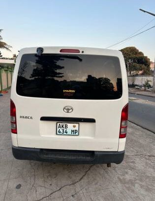 Toyota | Hiace Quantum | 2009 | Recém-importado