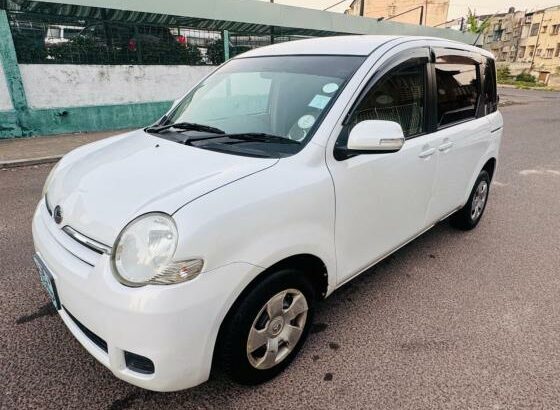 Toyota | Sienta | 2008 | Automático | 07 Lugares 🎁
