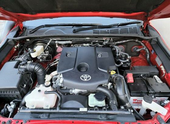 Toyota | Hilux Revo Rocco | 2021 | Automática | 4×4 🎁