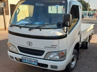 Toyota | Toyoace | 2kd | 4WD | Recém-importada