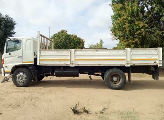 HINO 500 | 13-237 | MANUAL | 10 TONELADAS