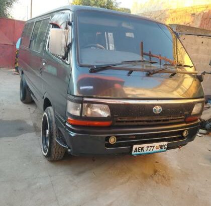 Toyota | Hiace GL | Manual | 3L | 15 Lugares 🚌