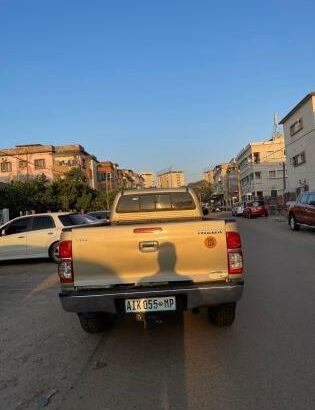 Toyota | Hilux D-4D | 2014 | 4×4 | Cabine simples 🛻