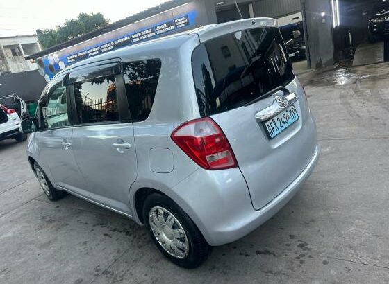 Toyota | Ractis | Automático | 1.3 🚘 🎁