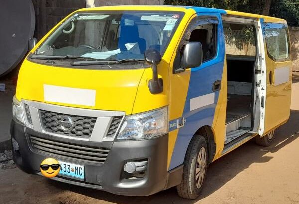 Nissan | Caravan NV350 | Recém-importada 🚌