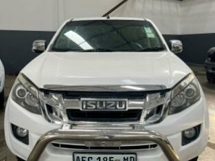 ISUZU | D-MAX | 2016 | MANUAL | 2.5 | 4×4 🎁