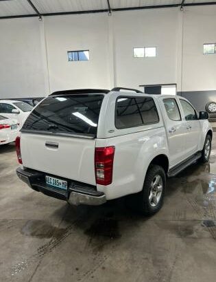 ISUZU | D-MAX | 2016 | MANUAL | 2.5 | 4×4 🎁