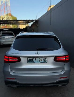 Mercedes-Benz | GLC 220d 4MATIC | 2018 | Recém-importado 🎁