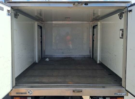 Toyota | Dyna | Com frigorífico | Recém-importada