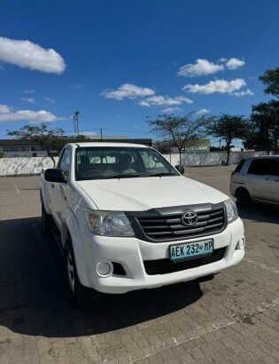 Toyota | Hilux D-4D | 2014 | Cabine simples | 4×4
