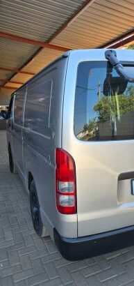 Toyota | Hiace Quantum | Manual | Recém-importado 🚌