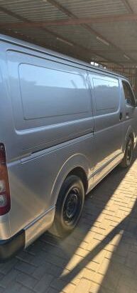 Toyota | Hiace Quantum | Manual | Recém-importado 🚌