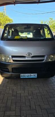 Toyota | Hiace Quantum | Manual | Recém-importado 🚌