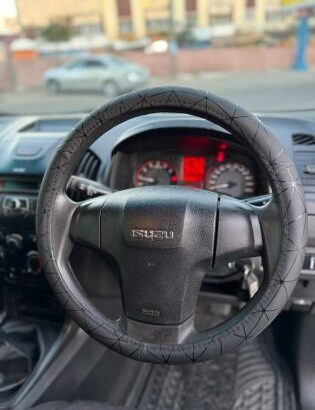 ISUZU | D-MAX | 2018 | MANUAL | 2.5 | 4×4 🎁